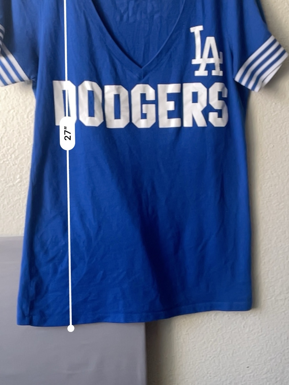 Victoria's Secret PINK Los Angeles Dodgers Blue & White V-Neck Tee - Picture 7 of 9